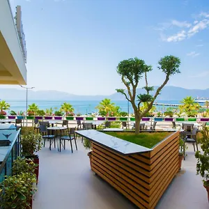 vizitați hotelul